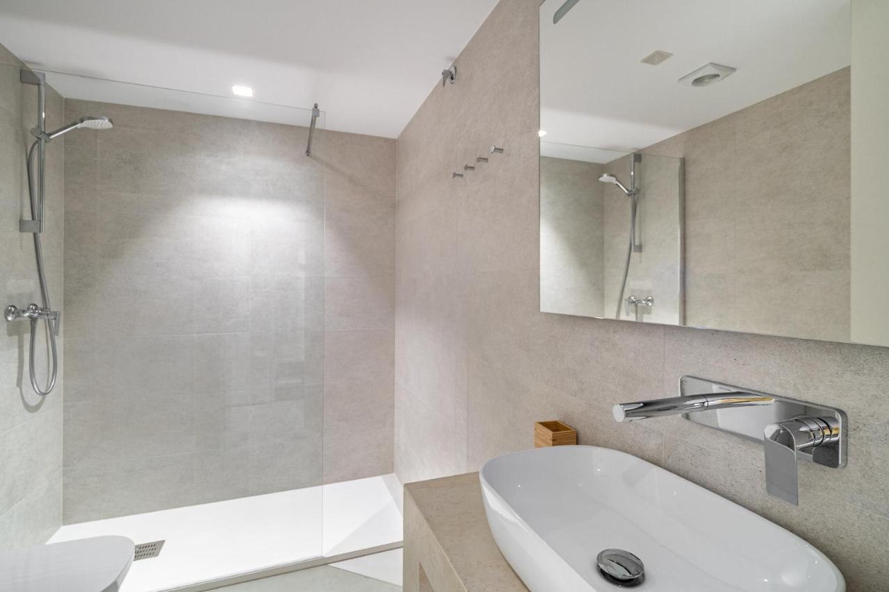 Comtal Homey Apartments Барселона Экстерьер фото