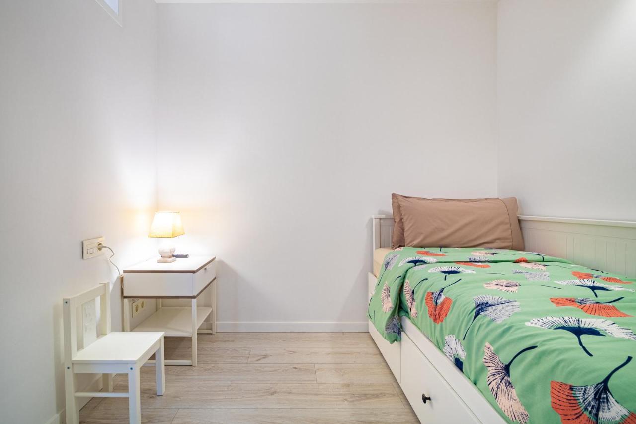 Comtal Homey Apartments Барселона Экстерьер фото